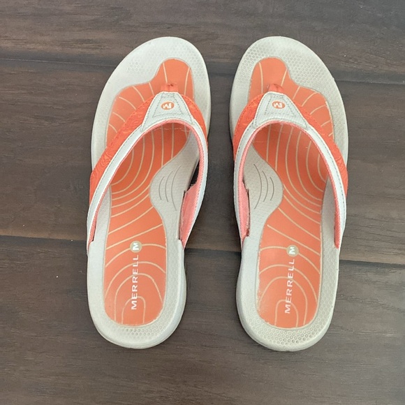 Merrel flat strap sandal women’s size 9 ( measurement in the photo) - Picture 5 of 7